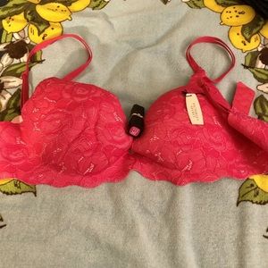 Victoria’s Secret push up Bra 38 D